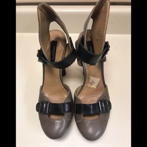 Beautiful Leather Stilleto design sandals